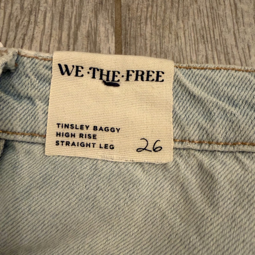 Free People Light Wash Baggy Distressed Jeans - Picture 6 of 9
